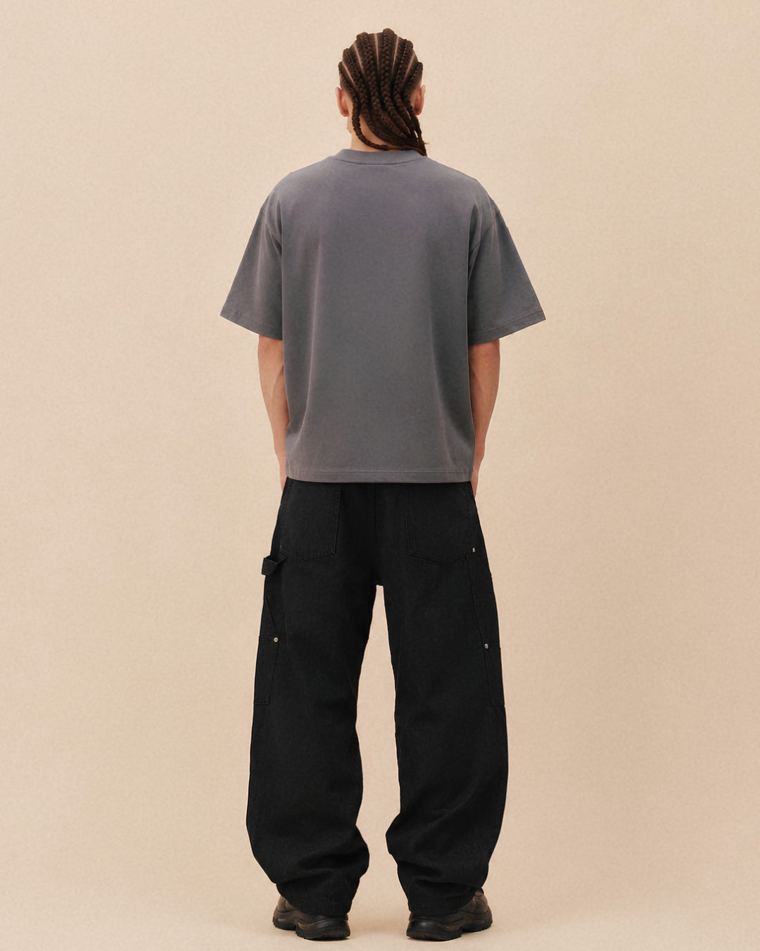 GRAPHITE SIGNATURE TEE